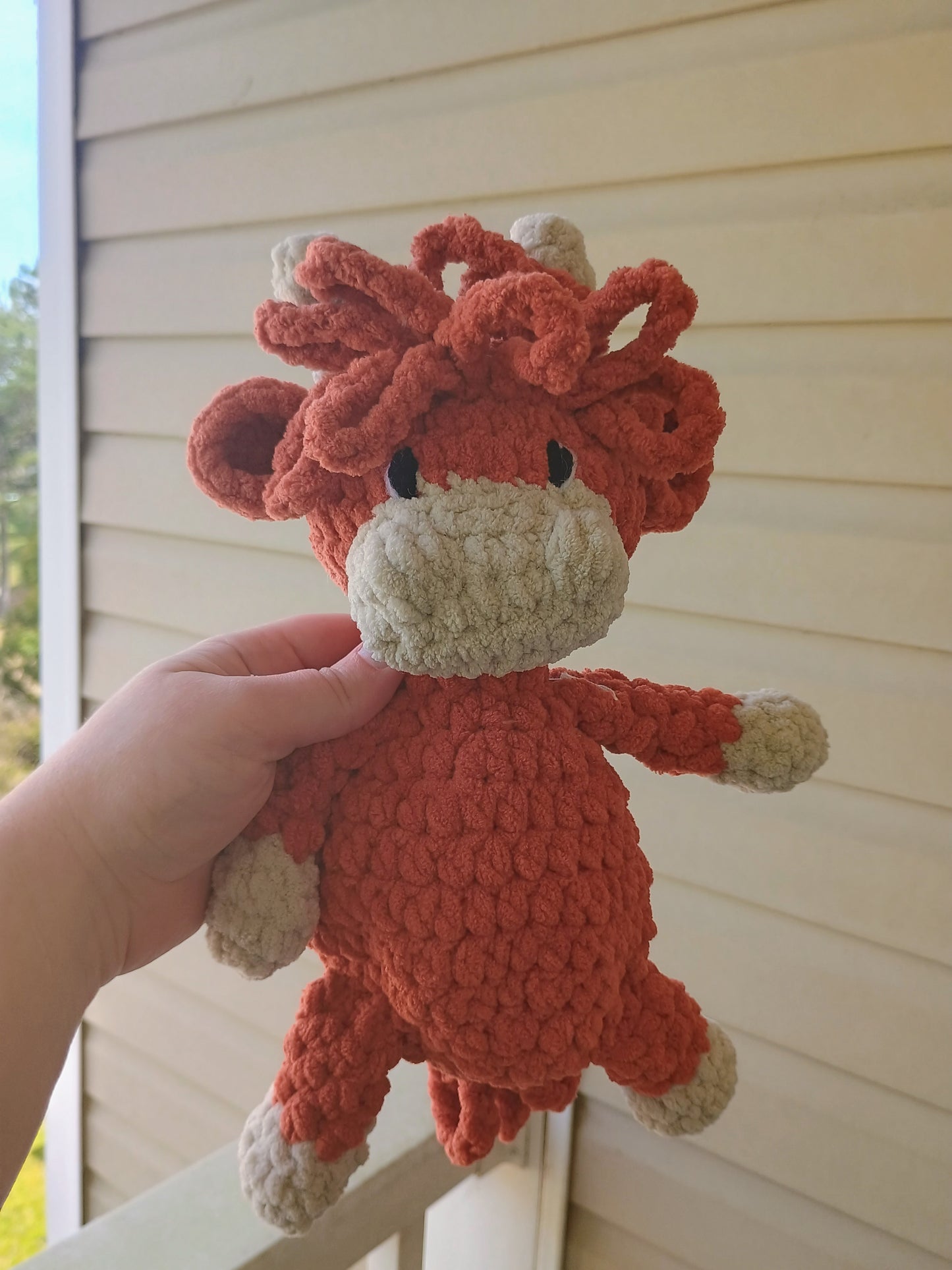 Highland Cow Snuggler
