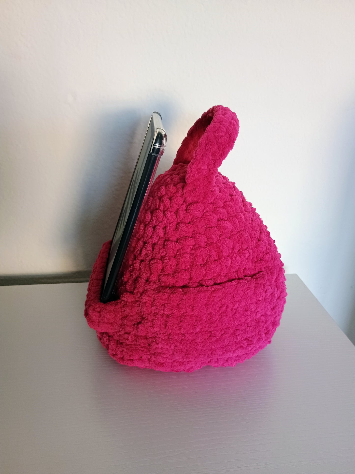 *RTS* Kindle Pouf