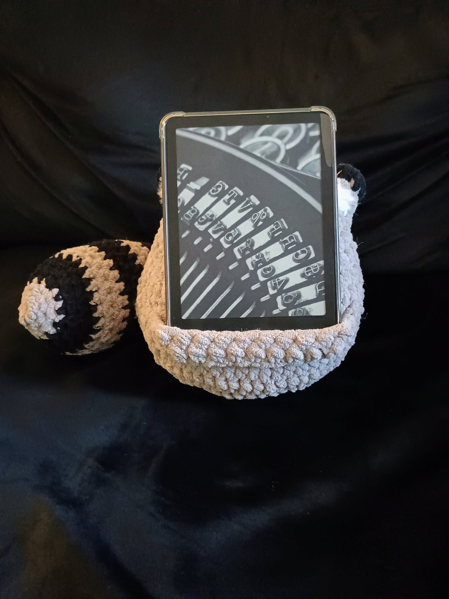 *Pre Order* Kindle Pouf - Racoon