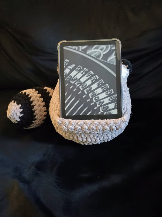 *Pre Order* Kindle Pouf - Racoon